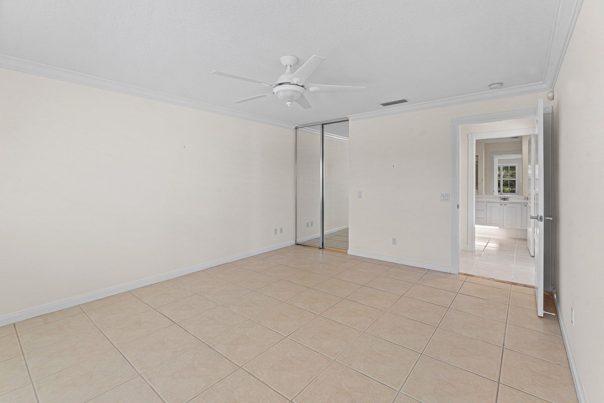 693 Hudson Bay Drive, Palm Beach Gardens, FL 33410 Photo