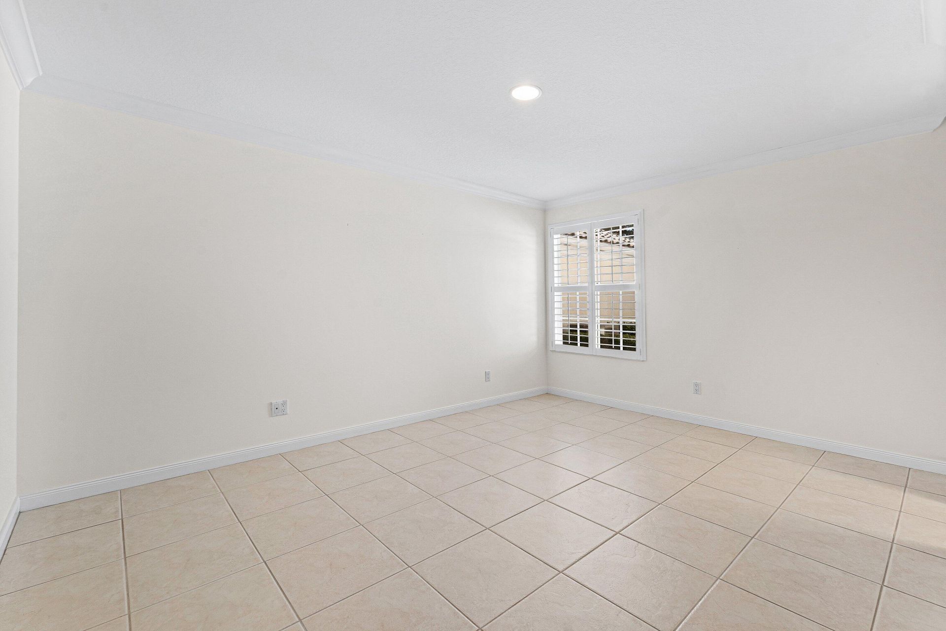 693 Hudson Bay Drive, Palm Beach Gardens, FL 33410 Photo