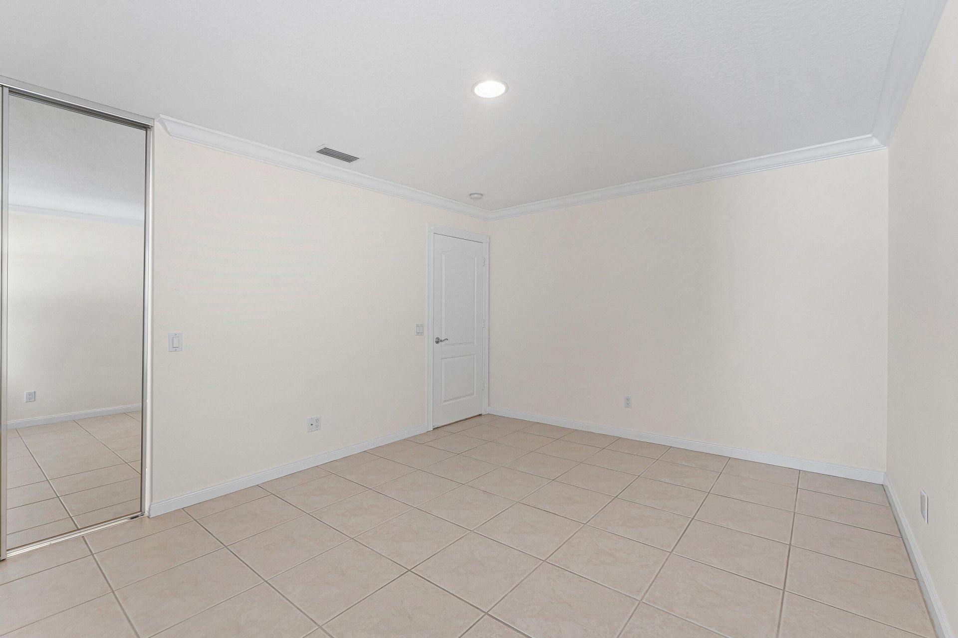 693 Hudson Bay Drive, Palm Beach Gardens, FL 33410 Photo