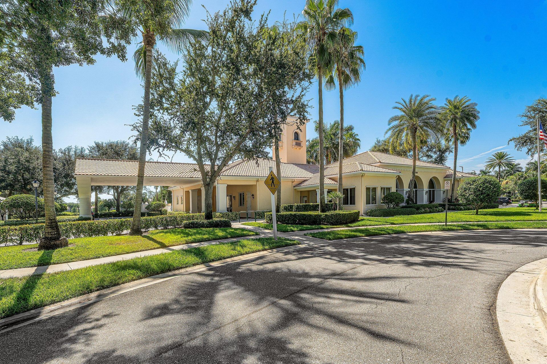 693 Hudson Bay Drive, Palm Beach Gardens, FL 33410 Photo