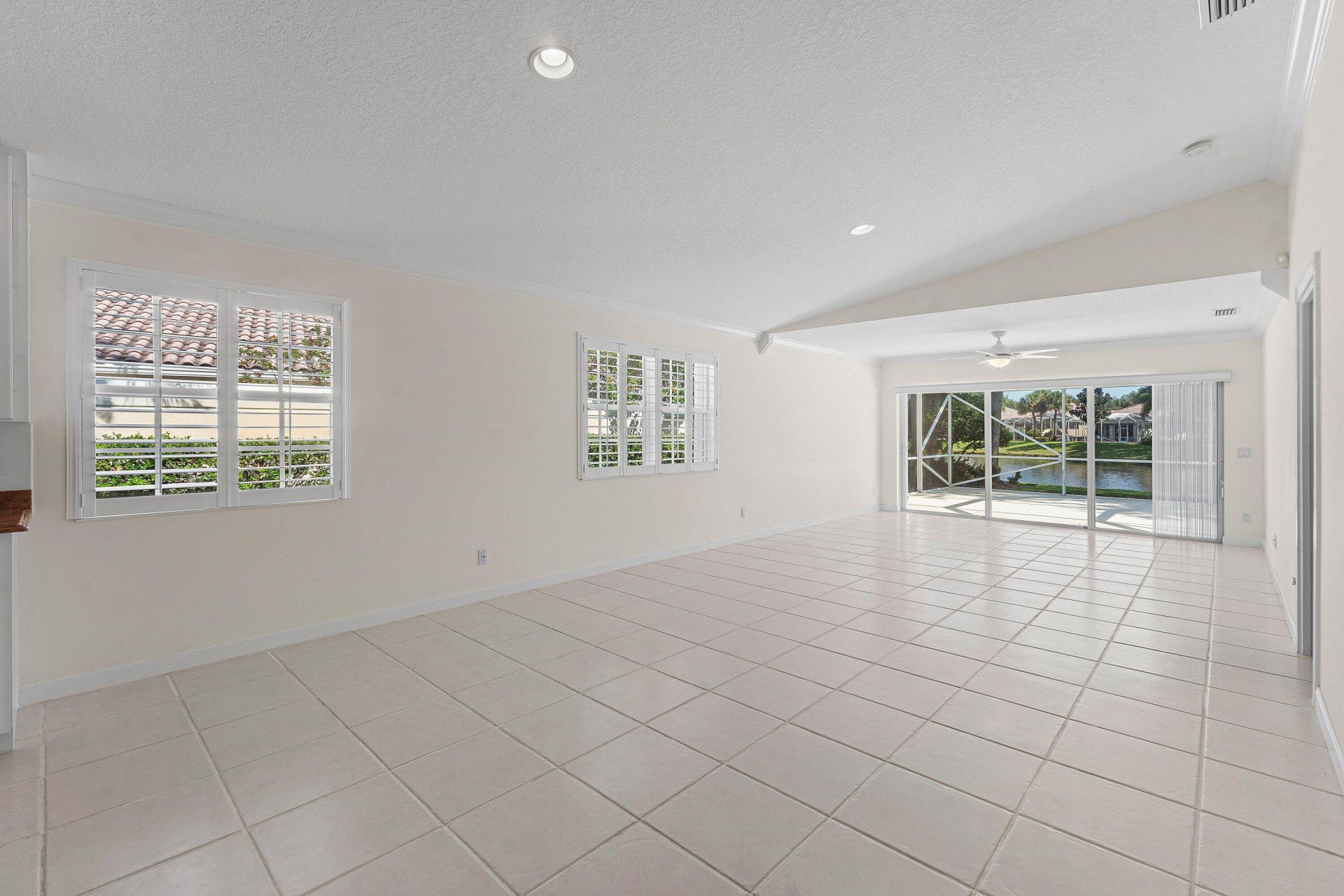 693 Hudson Bay Drive, Palm Beach Gardens, FL 33410 Photo