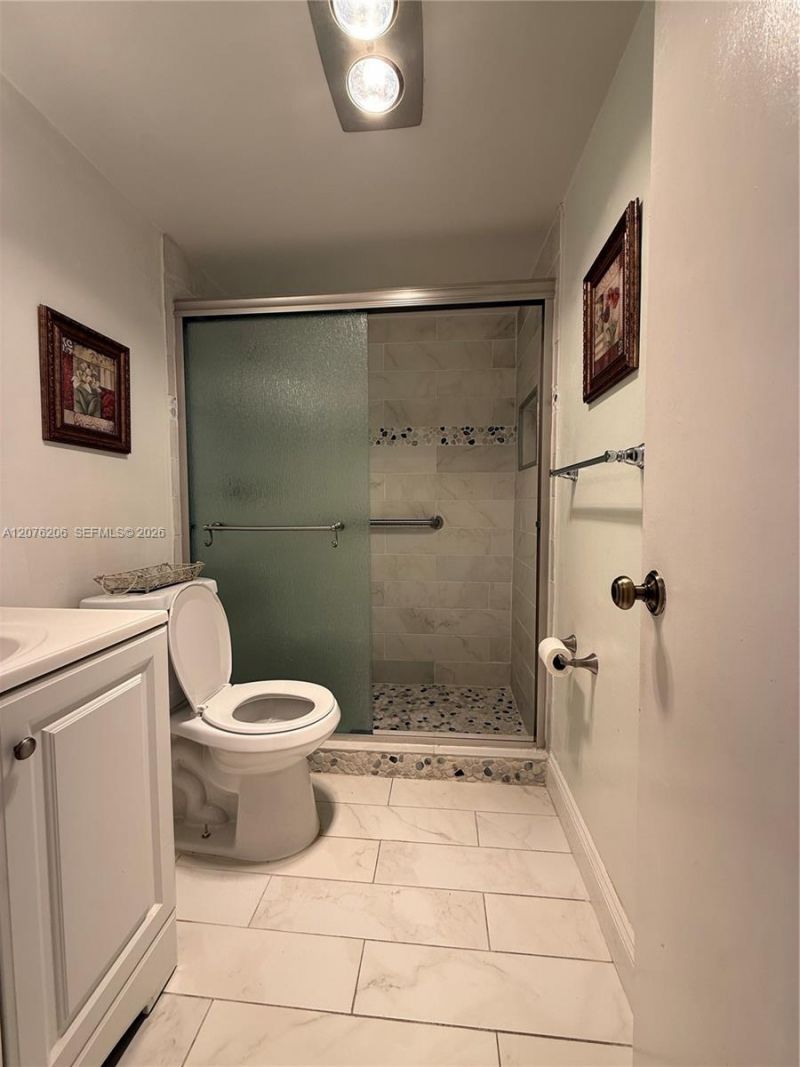 272 Camden L, Unit 272, West Palm Beach, FL 33417 Photo
