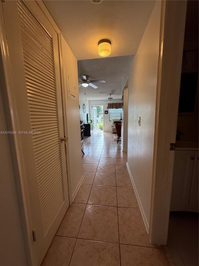 272 Camden L, Unit 272, West Palm Beach, FL 33417 Photo