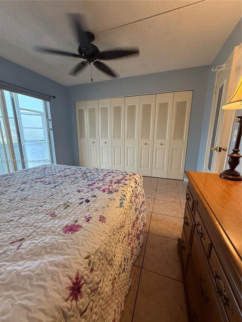 272 Camden L, Unit 272, West Palm Beach, FL 33417 Photo