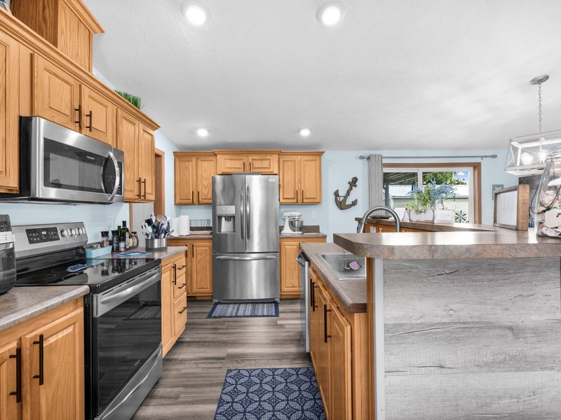 8930 Walnut Street, Lakeview, OH 43331 Photo 15