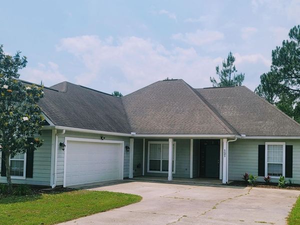 121 Crab Apple Avenue, Crestview, FL 32536