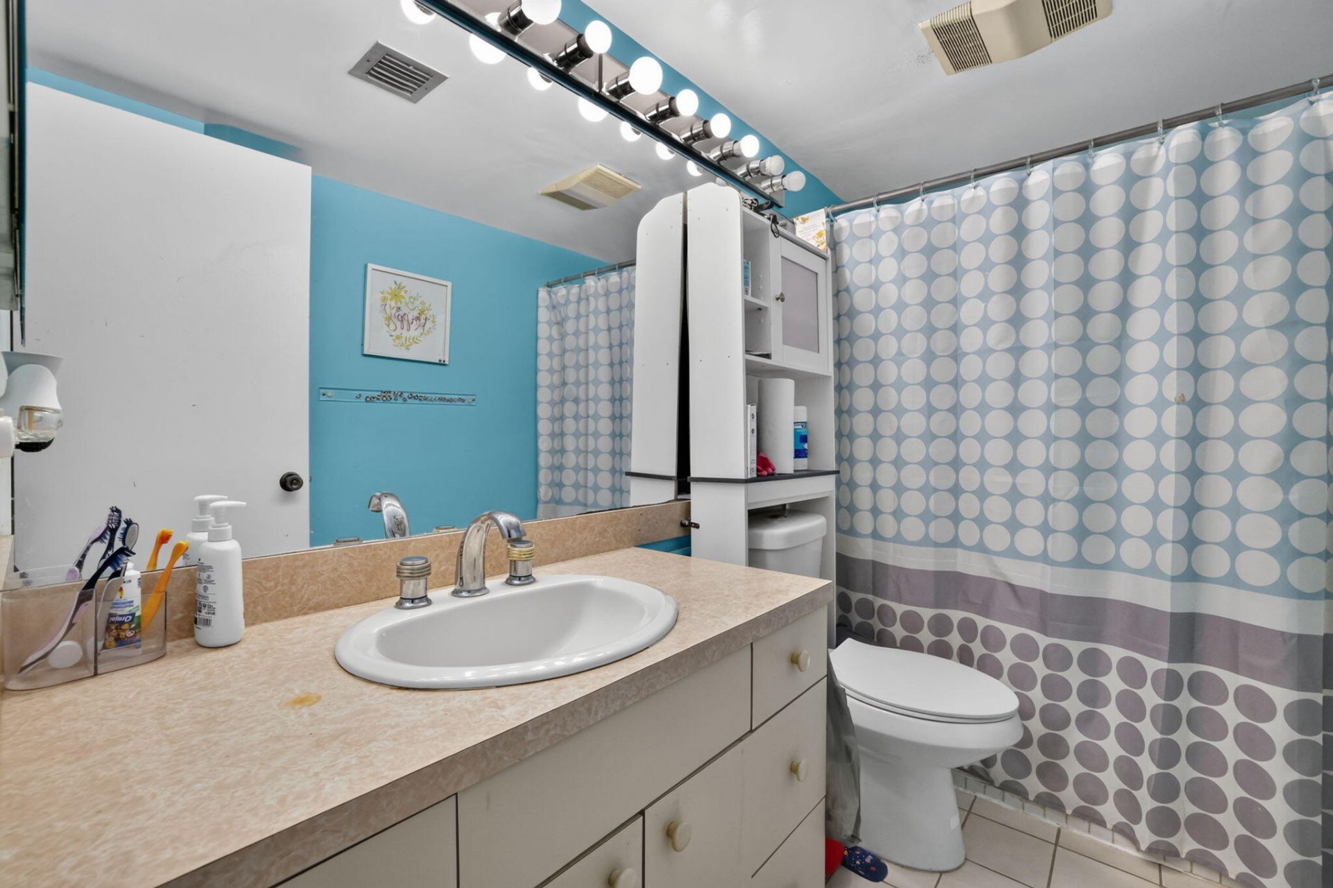 890 N Federal Highway, Unit 202, Lantana, FL 33462 Photo
