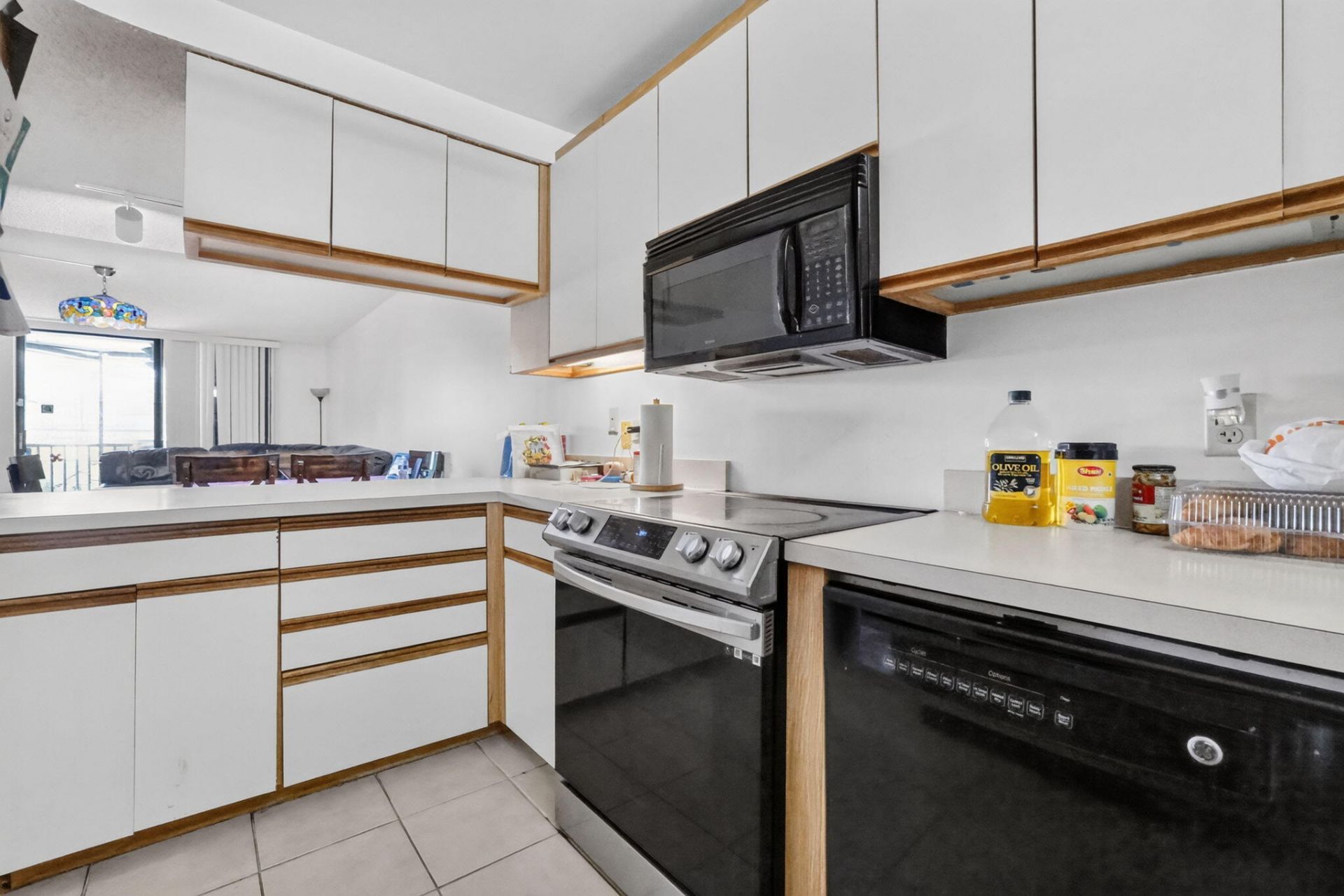 890 N Federal Highway, Unit 202, Lantana, FL 33462 Photo