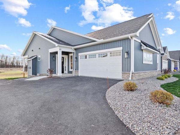 129 Cedarway Circle , Unit 401, Webster, NY 14580