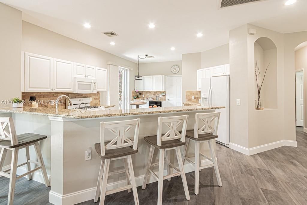 10545 Avila Cir, Fort Myers, FL 33913 Photo