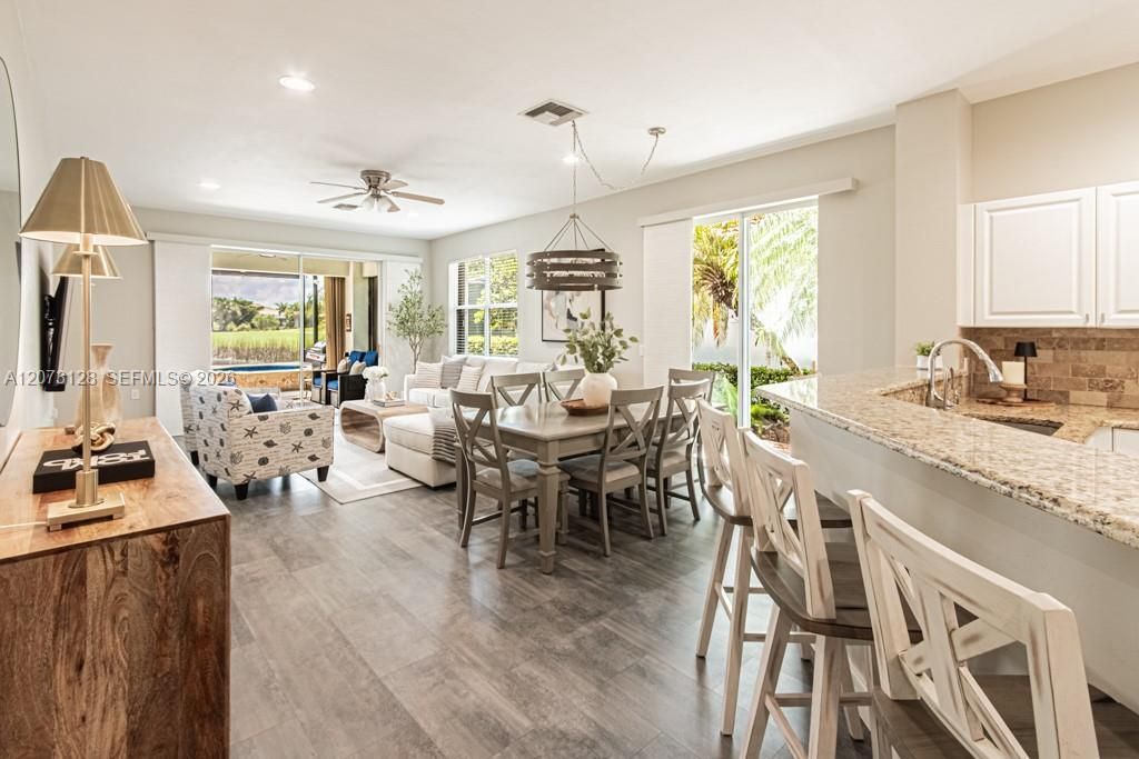 10545 Avila Cir, Fort Myers, FL 33913 Photo