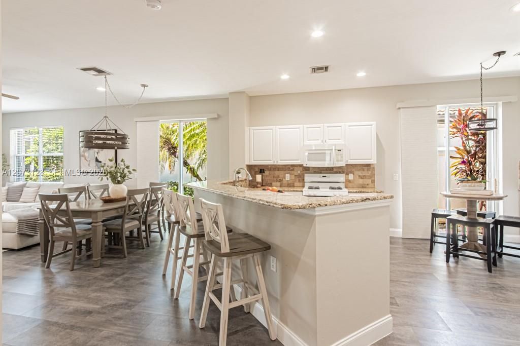 10545 Avila Cir, Fort Myers, FL 33913 Photo