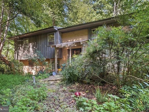 4904 WOODSY WAY, TEMPLE HILLS, MD 20748