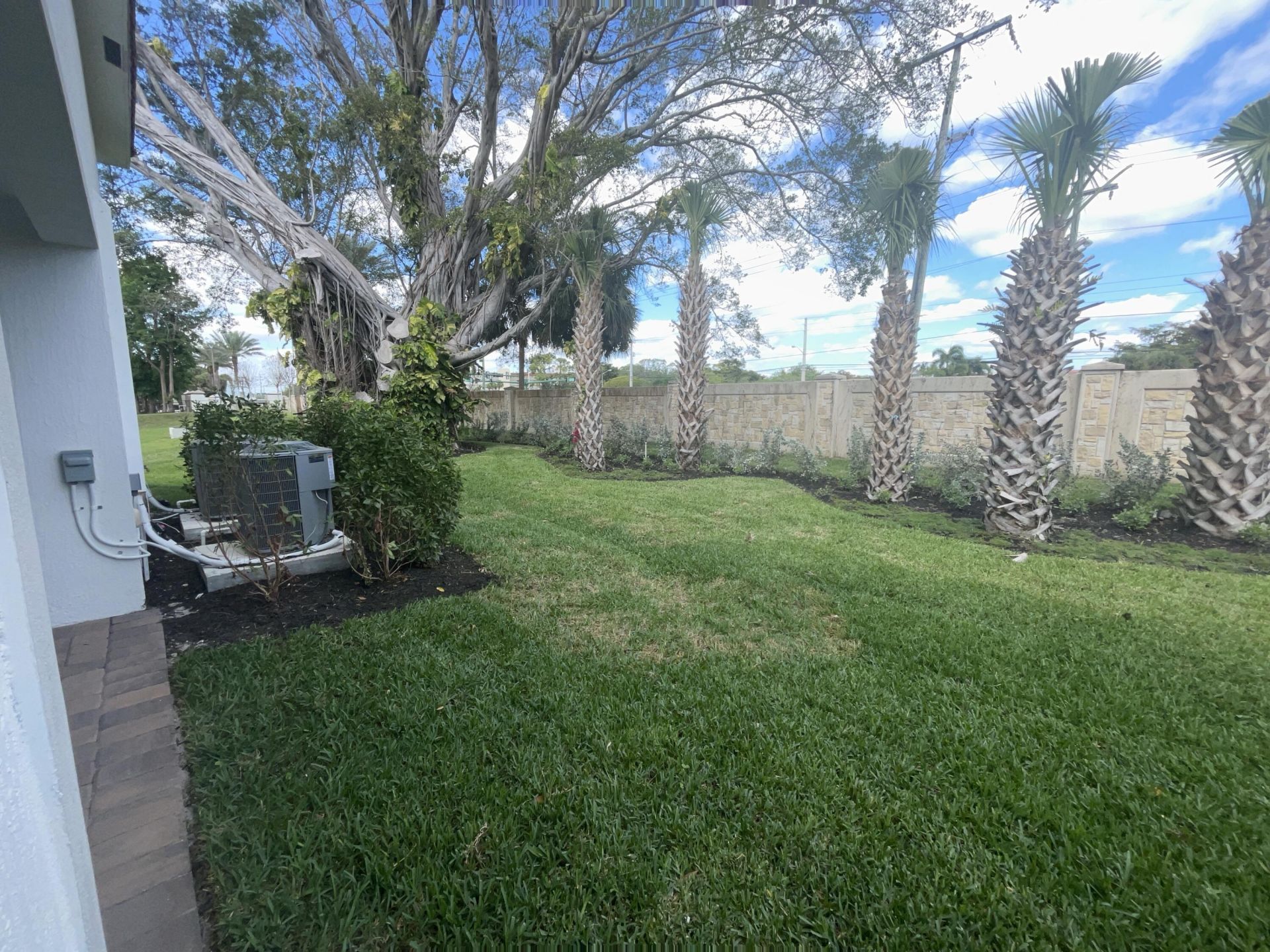 6907 Broadwater Lane, Lake Worth, FL 33467 Photo