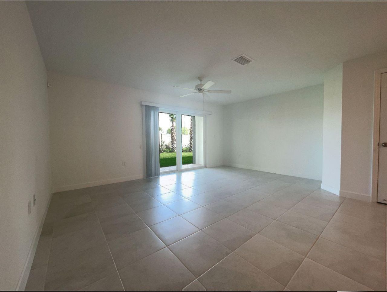 6907 Broadwater Lane, Lake Worth, FL 33467 Photo