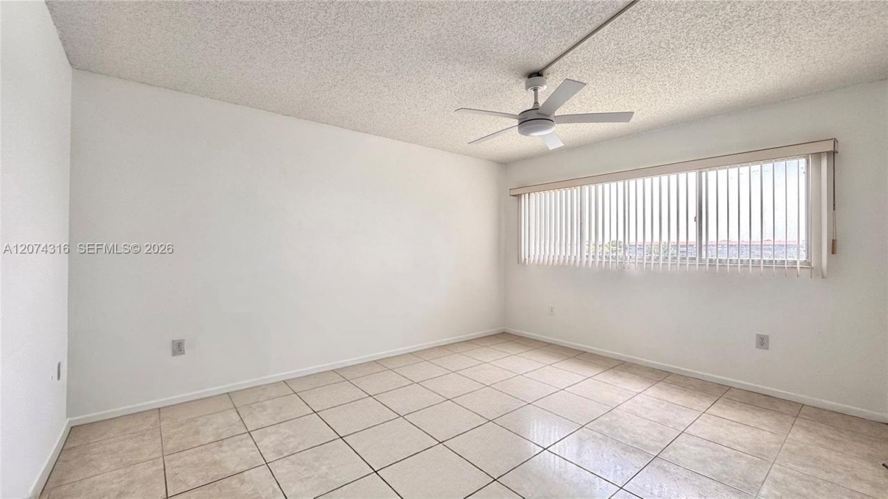 1400 SW 131st Way , Unit 305Q, Pembroke Pines, FL 33027 Photo