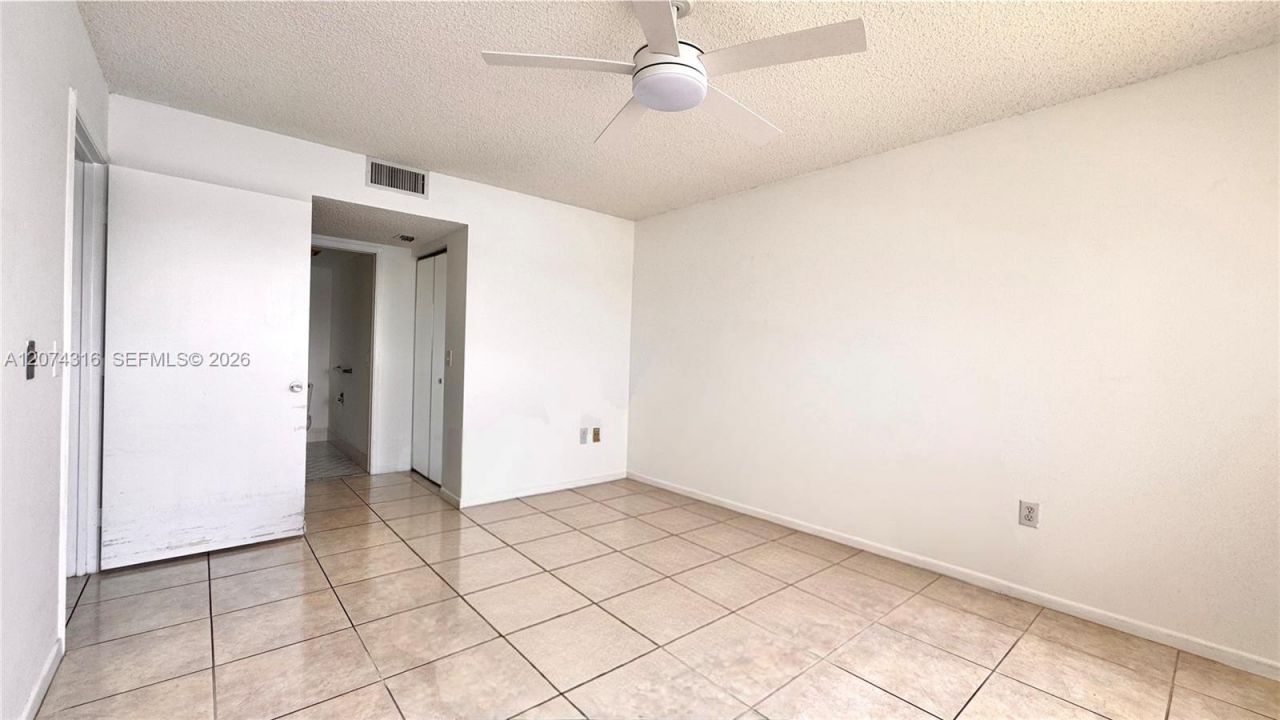 1400 SW 131st Way , Unit 305Q, Pembroke Pines, FL 33027 Photo