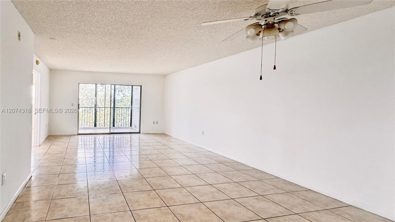 1400 SW 131st Way , Unit 305Q, Pembroke Pines, FL 33027 Photo