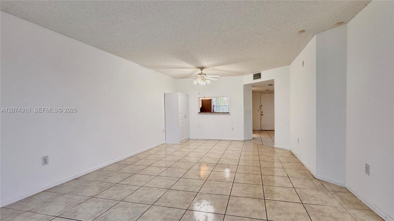 1400 SW 131st Way , Unit 305Q, Pembroke Pines, FL 33027 Photo