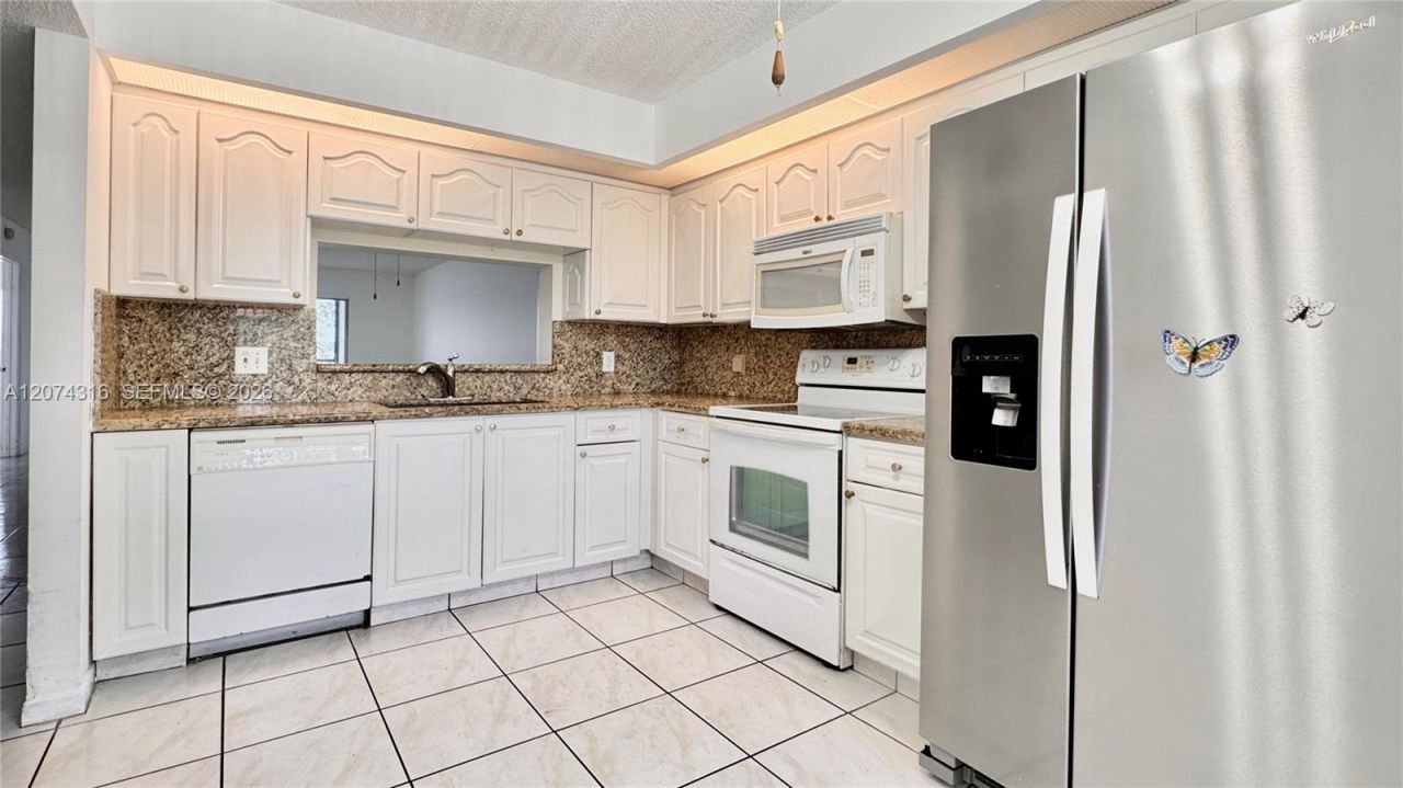 1400 SW 131st Way , Unit 305Q, Pembroke Pines, FL 33027 Photo