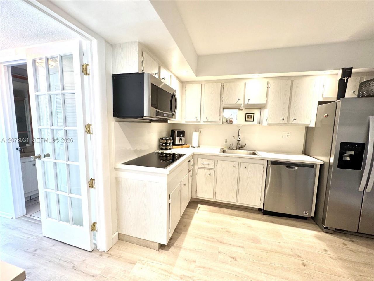 230 174th St , Unit 1110, Sunny Isles Beach, FL 33160 Photo