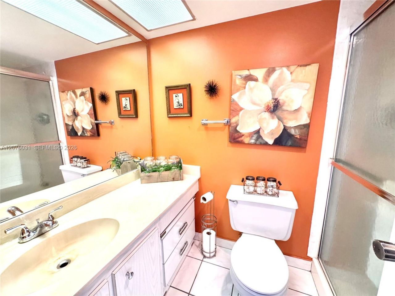 230 174th St , Unit 1110, Sunny Isles Beach, FL 33160 Photo
