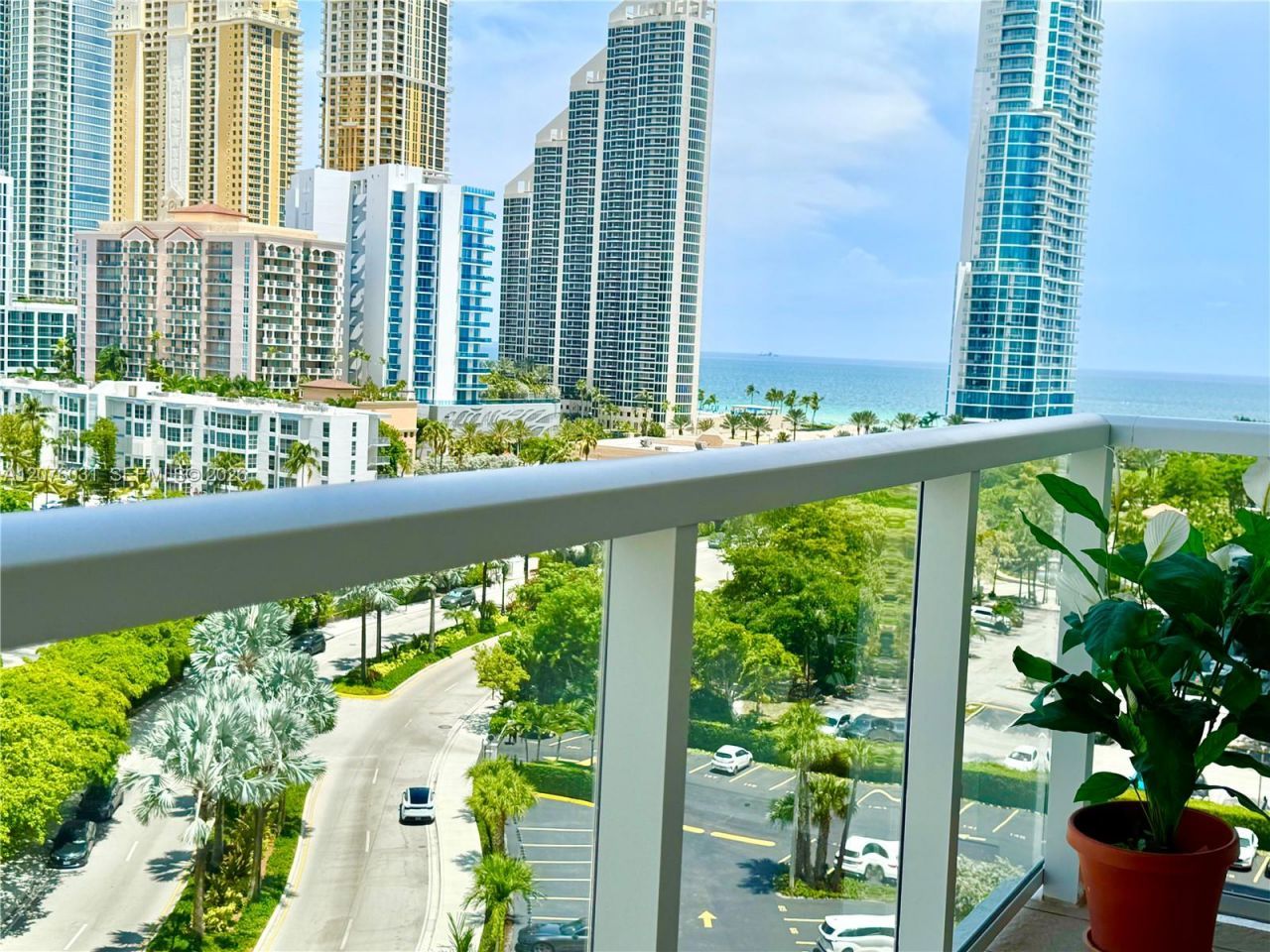 230 174th St , Unit 1110, Sunny Isles Beach, FL 33160 Photo