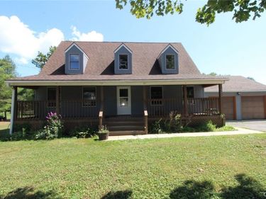 2666 County Route 12, Central Square, NY 13036