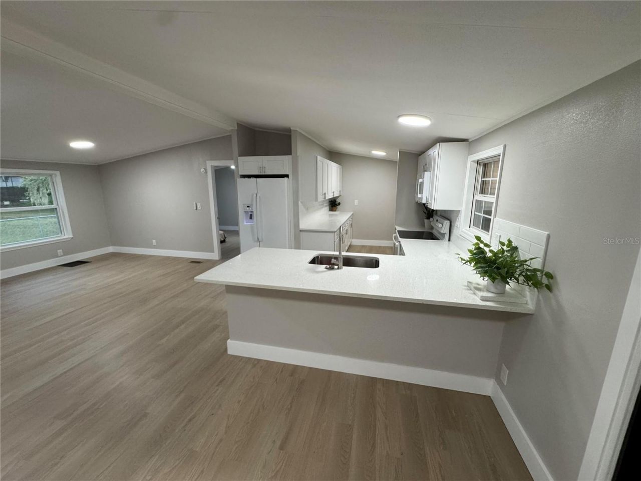 8801 Marc David , Gibsonton, FL 33534 Photo
