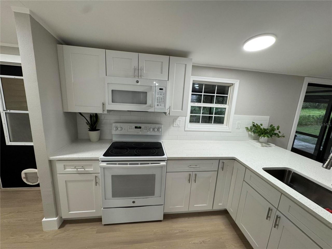 8801 Marc David , Gibsonton, FL 33534 Photo