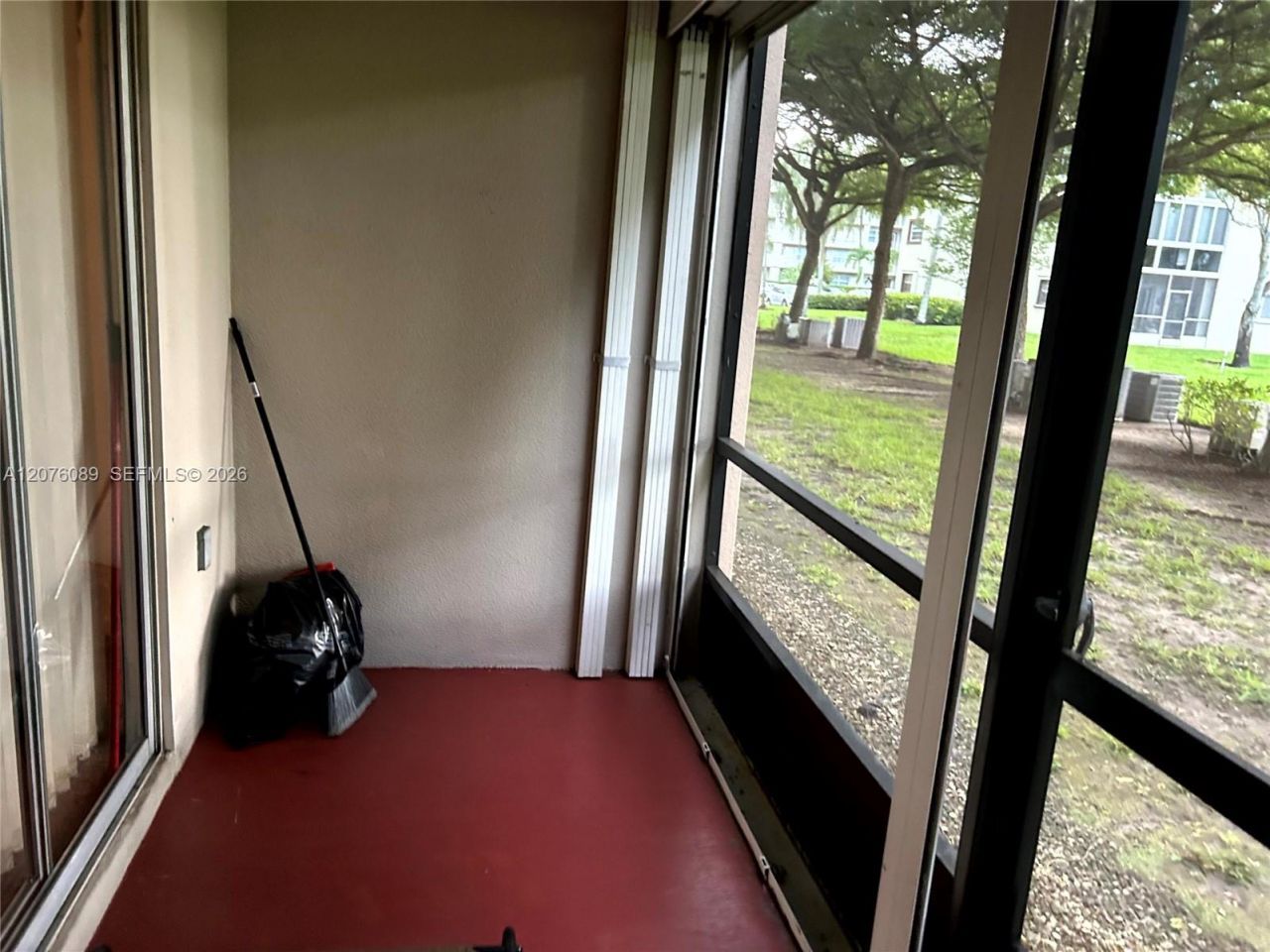 13105 SW 16 Ct, Unit 105L, Pembroke Pines, FL 33027 Photo
