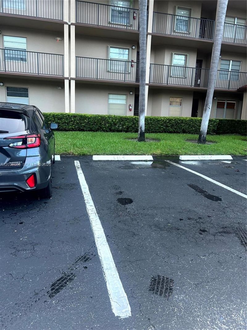 13105 SW 16 Ct, Unit 105L, Pembroke Pines, FL 33027 Photo