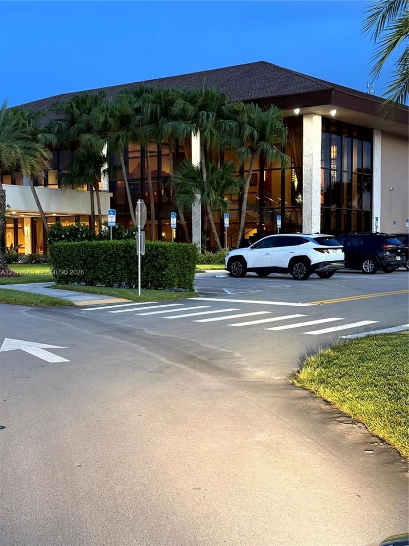 13105 SW 16 Ct, Unit 105L, Pembroke Pines, FL 33027 Photo