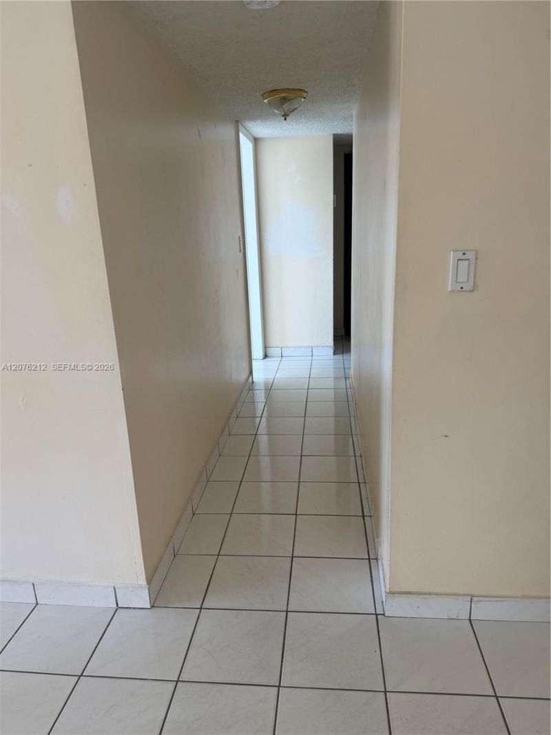 1855 W 60th St , Unit 249, Hialeah, FL 33012 Photo