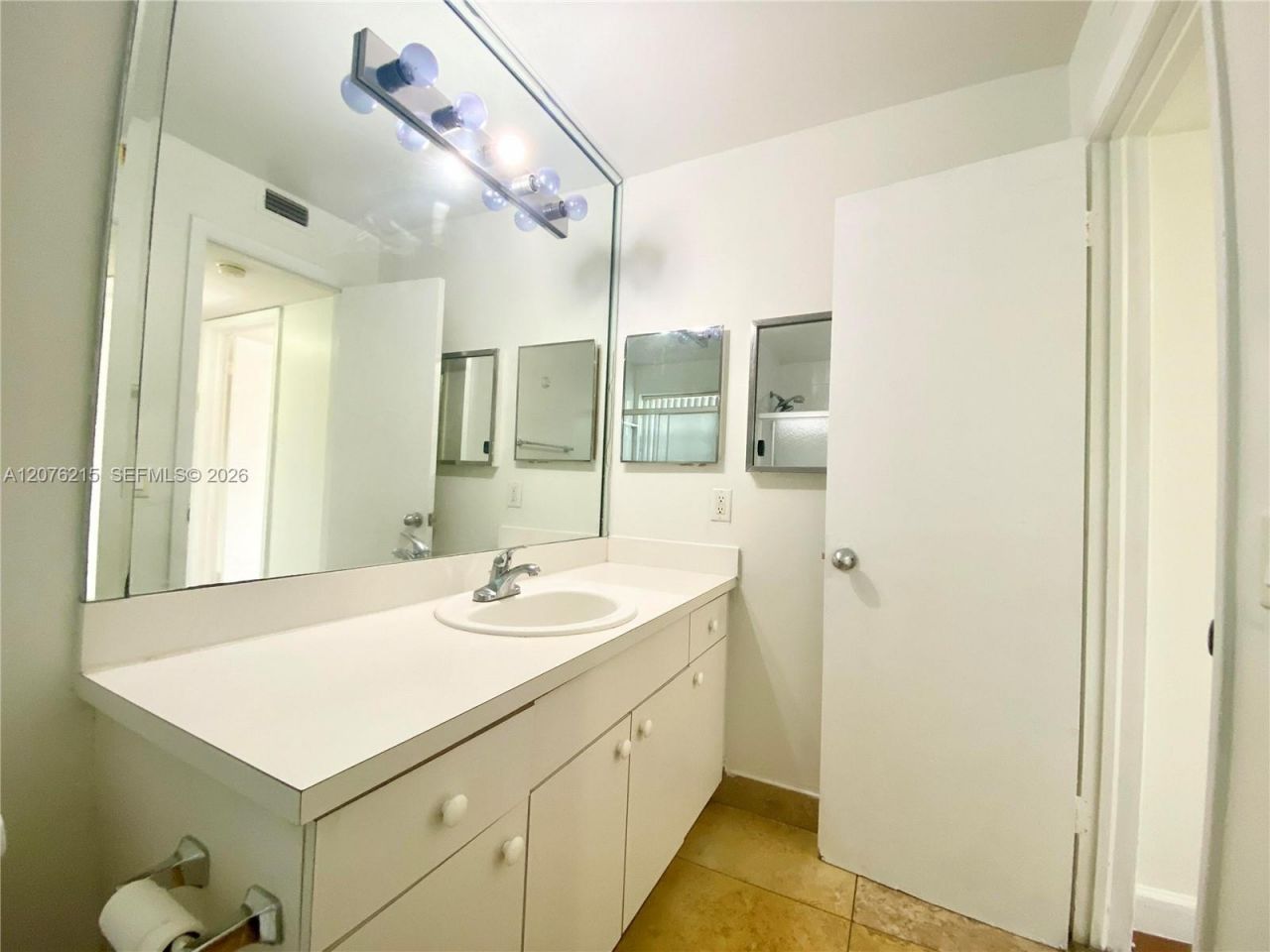 6095 W 18th Ave , Unit S314, Hialeah, FL 33012 Photo