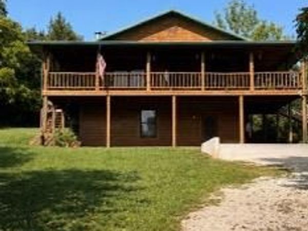 83 Little Shoal Creek Road, Steelville, MO 65565