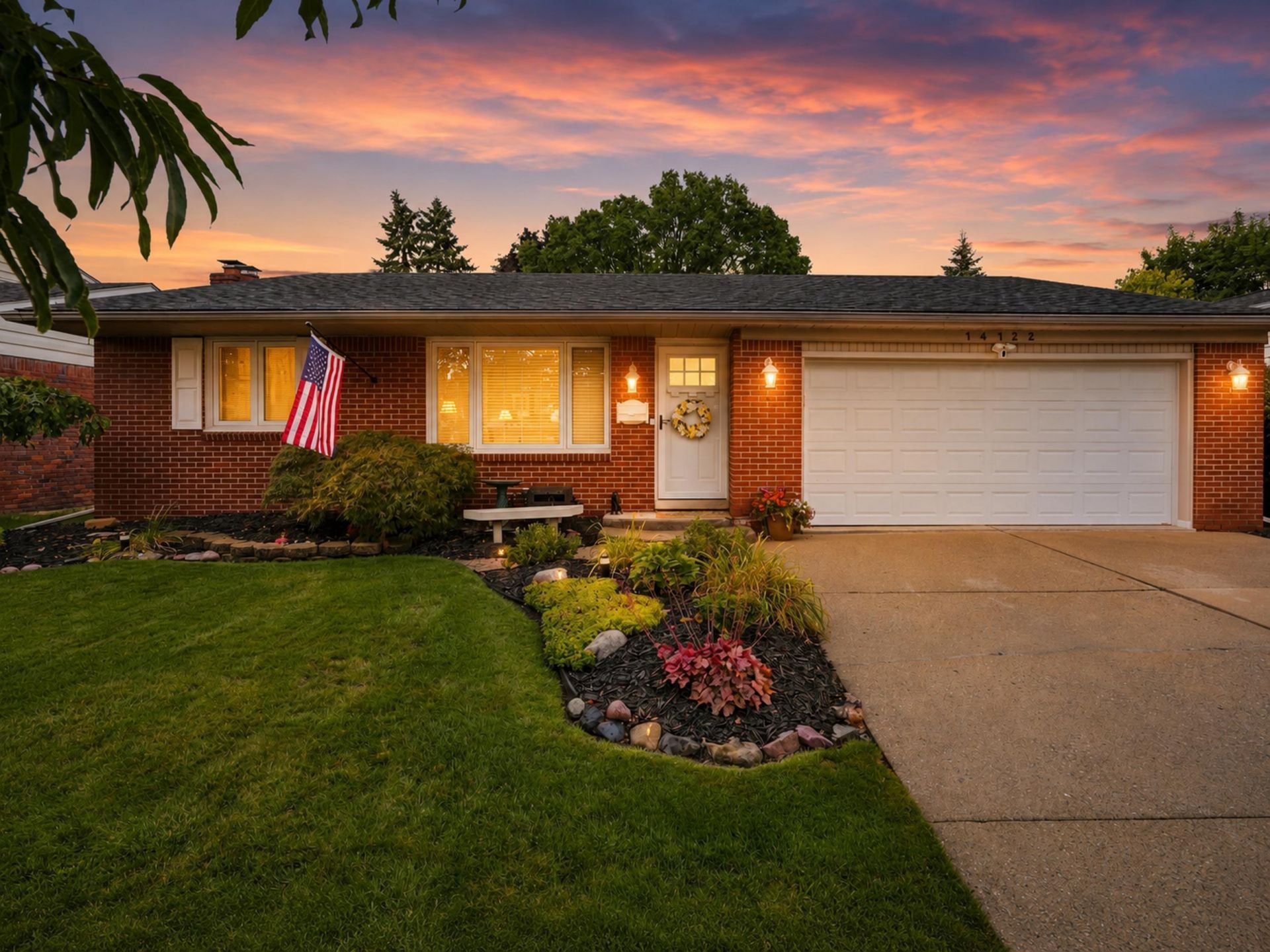 14122 Hubbard Street, Livonia, MI 48154 Main Photo