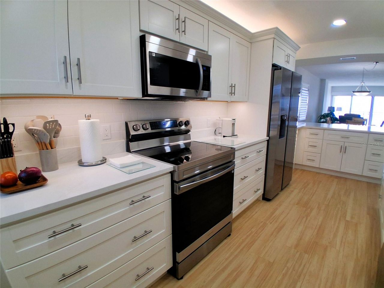 19 Whispering Sands Drive, Unit 401, Sarasota, FL 34242 Photo