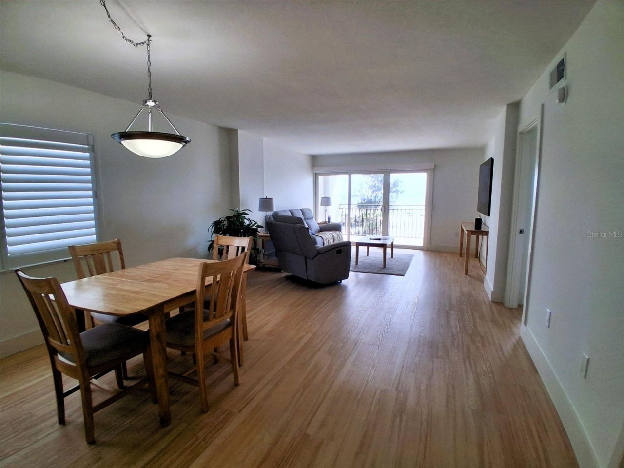 19 Whispering Sands Drive, Unit 401, Sarasota, FL 34242 Photo