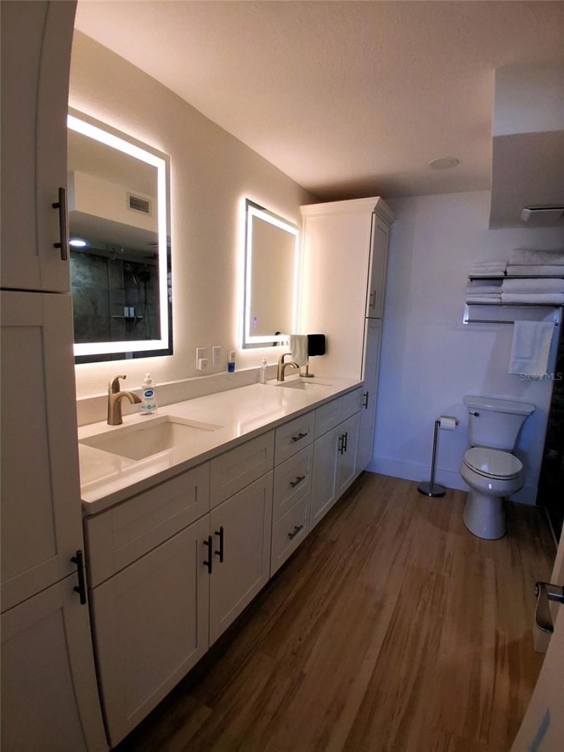 19 Whispering Sands Drive, Unit 401, Sarasota, FL 34242 Photo