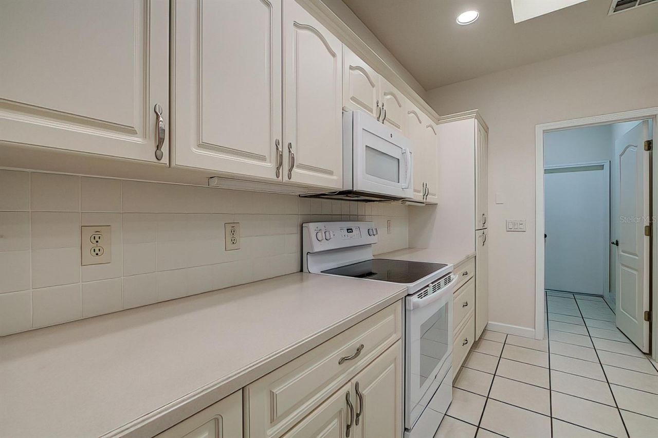 4 Dahoon Drive, Homosassa, FL 34446 Photo