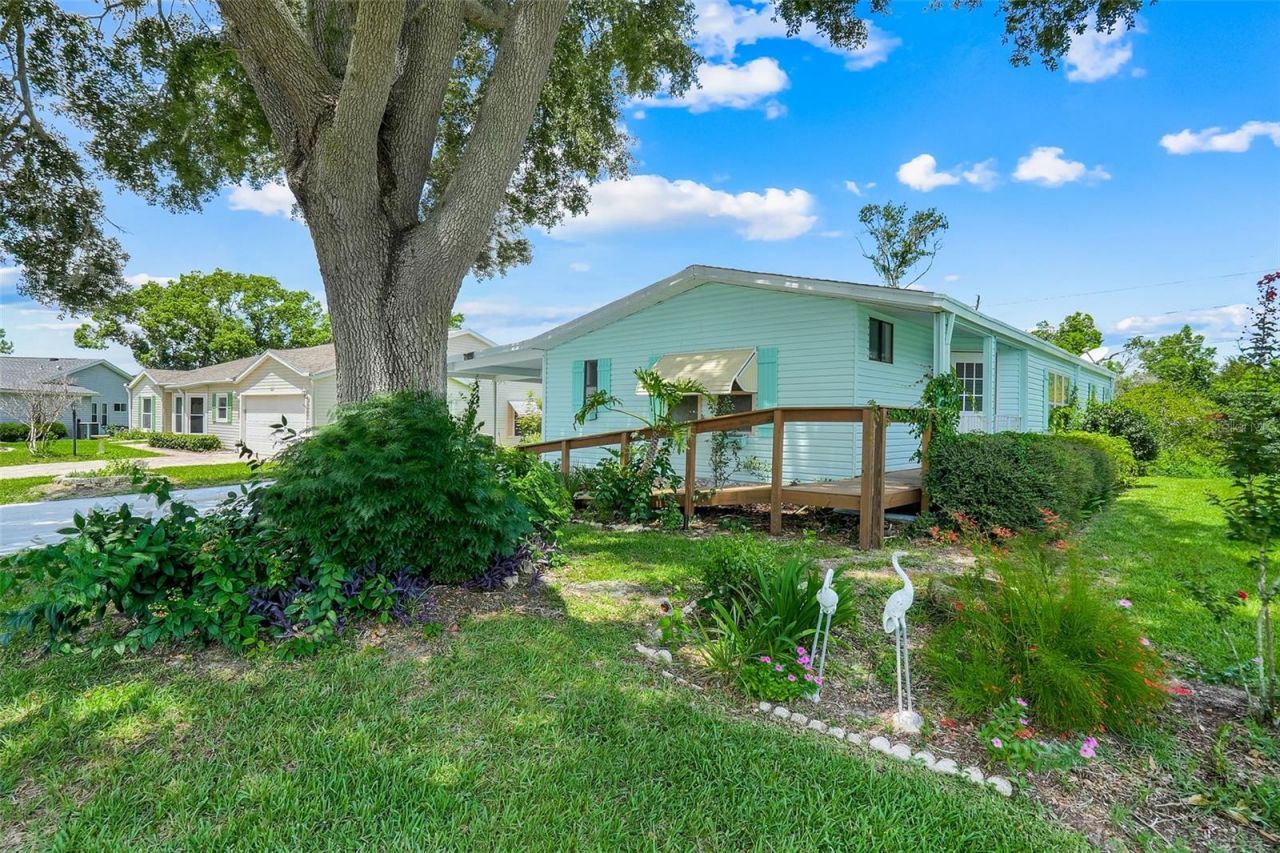 5047 El Destino Drive, Leesburg, FL 34748 Photo