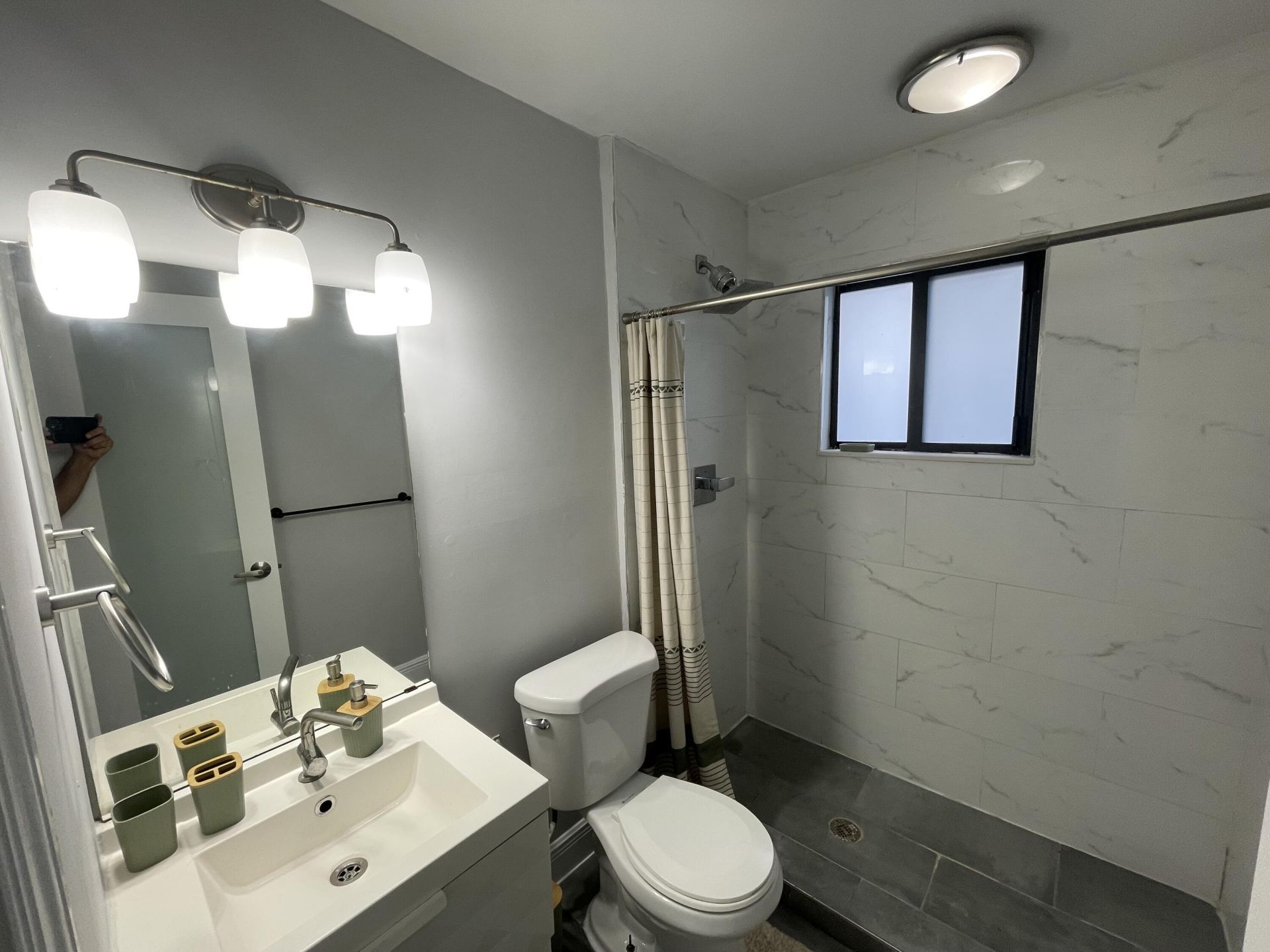 824 NE 4th Street, Unit 3, Fort Lauderdale, FL 33301 Photo
