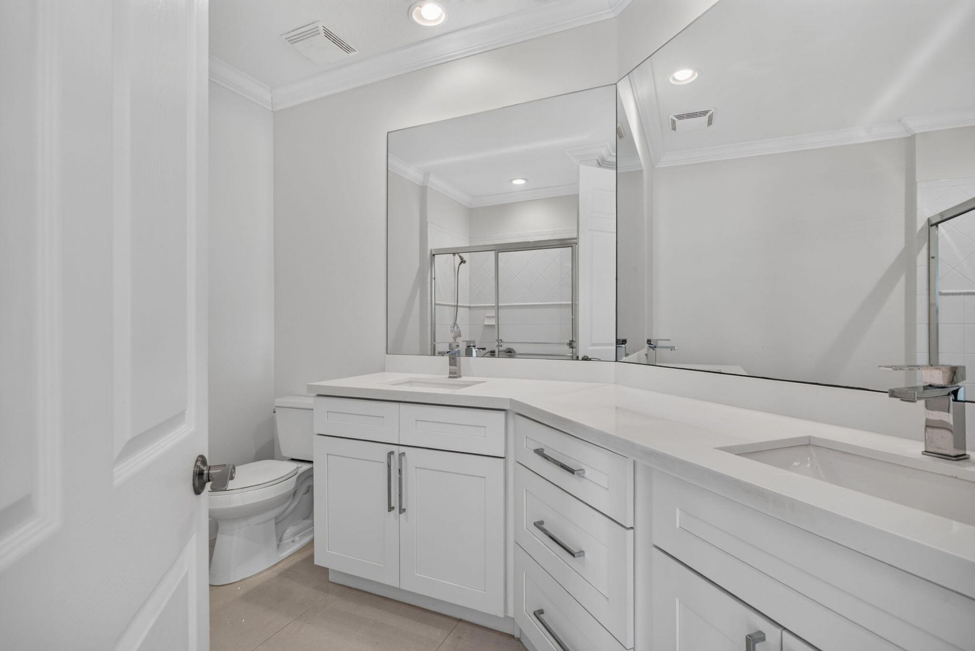 7940 Exeter Circle E, Unit 201, Tamarac, FL 33321 Photo