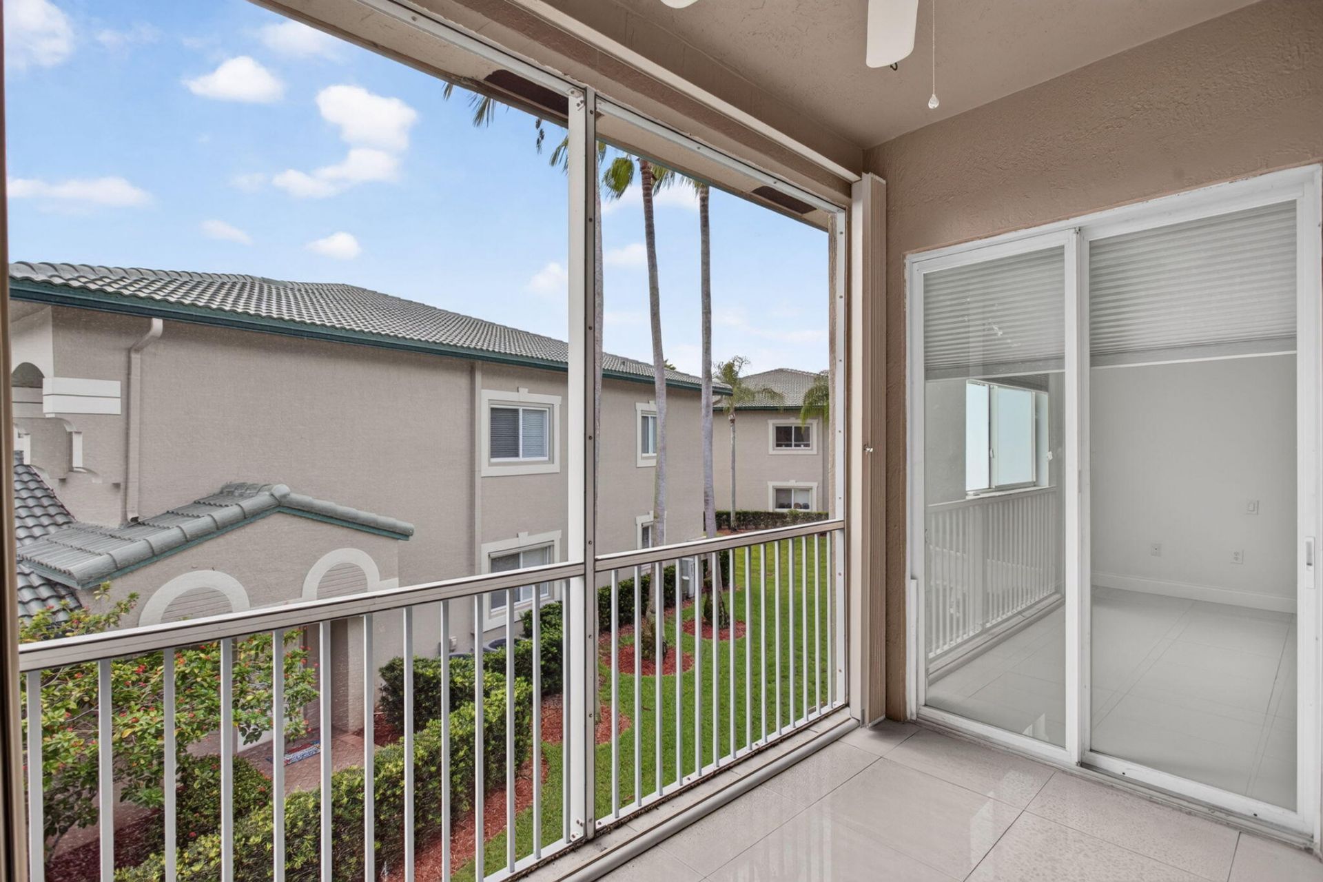 7940 Exeter Circle E, Unit 201, Tamarac, FL 33321 Photo