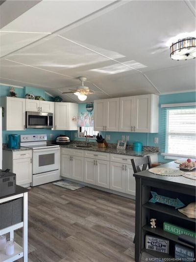 664 Nettles Boulevard, Jensen Beach, FL 34957 Photo