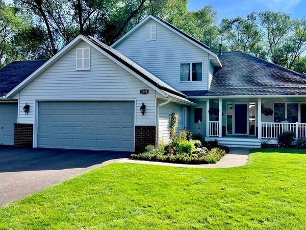 3598 Searle Court, Vadnais Heights, MN 55127