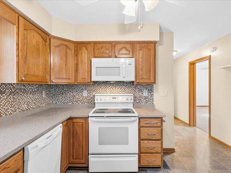 1309 Mohican Trail, Wapakoneta, OH 45895 Photo 12
