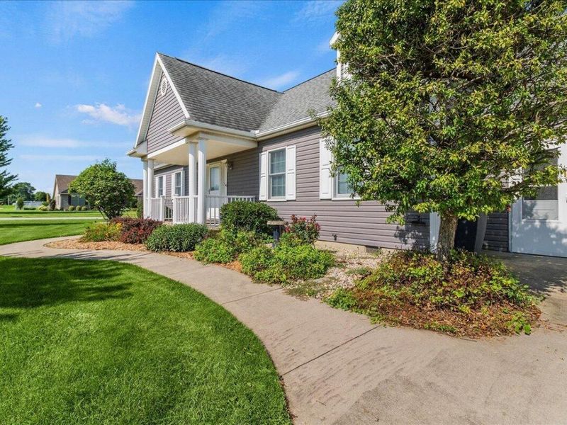 1309 Mohican Trail, Wapakoneta, OH 45895 Photo 3