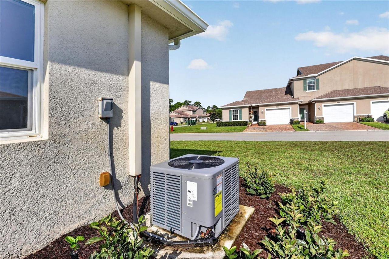 968 NE Trailside Run, Port Saint Lucie, FL 34983 Photo